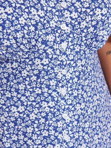 Trendyol Curve Nyári ruhák - kék