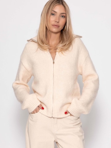 SASSYCLASSY Oversizestrickjacke‌ in Weiß