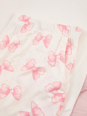 Trendyol Curve - Pijama en blanco