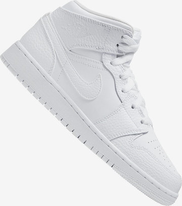 Baskets Jordan en blanc