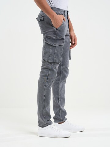 BIG STAR Slimfit Jeans  ' IAN ' in Grau