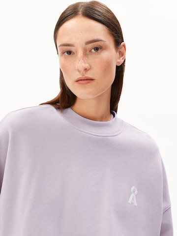 ARMEDANGELS - Sweatshirt 'ALIZAA' em roxo