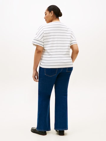 Tommy Hilfiger Curve T-Shirt in Weiß