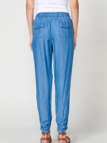 Tapered Pantaloni di KOROSHI in blu