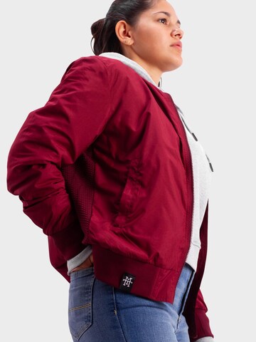 Manufaktur13 Between-Season Jacket in Red