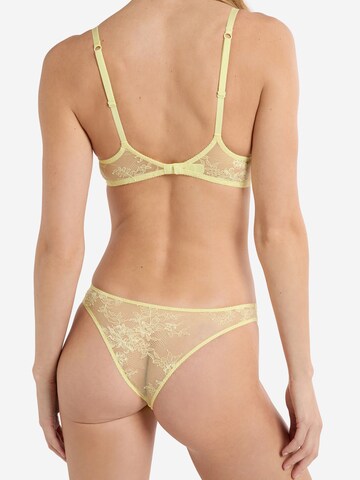 Slip 'Plume' di ETAM in giallo