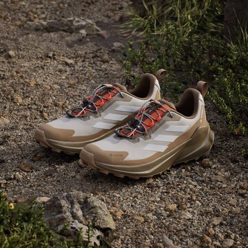 Chaussure basse 'Trailmaker 2' ADIDAS TERREX en beige