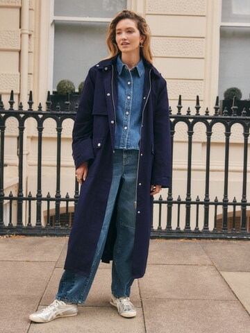 Next Tussenmantel in Blauw