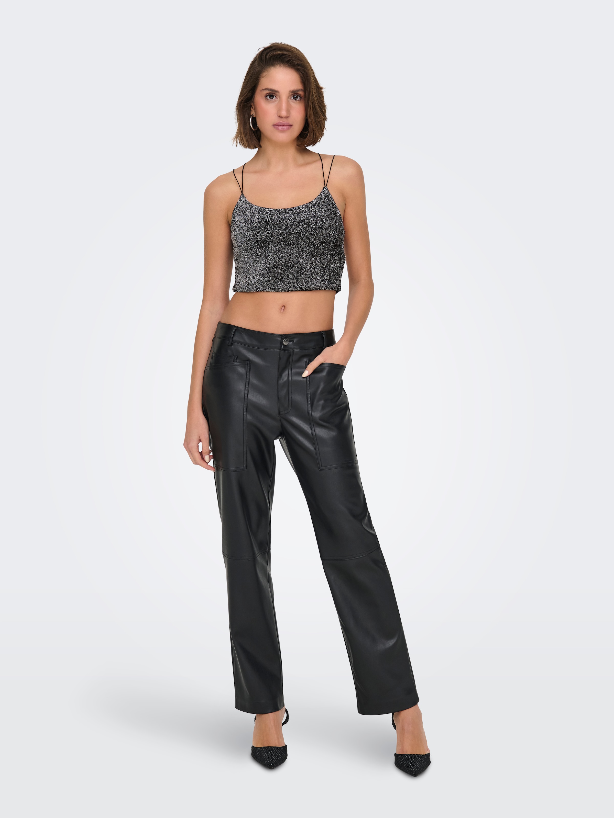 Crop top met spaghettibandjes new arrivals