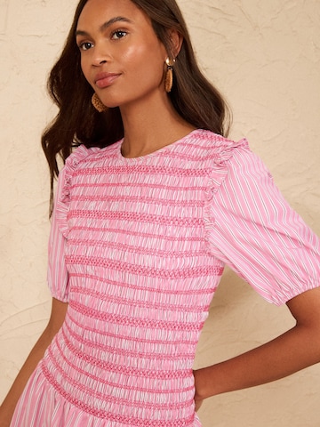 love & roses Kleid in Pink