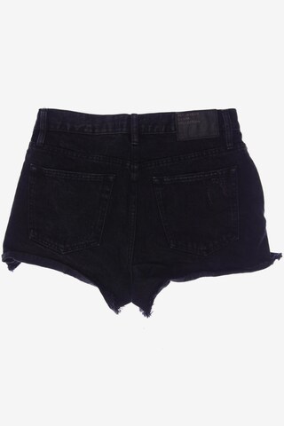 Pull&Bear Shorts S in Schwarz