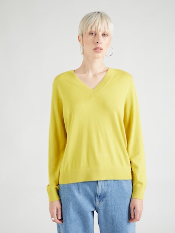 s.Oliver Sweater in Yellow: front