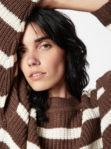 Pull-over 'JUSTY' JDY en marron