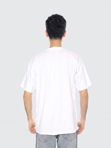 T-Shirt 'HIGH LIFE LOW LEVELS CHEST TS' EDWIN en blanc