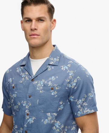 Fit confort Chemise Superdry & Co en bleu