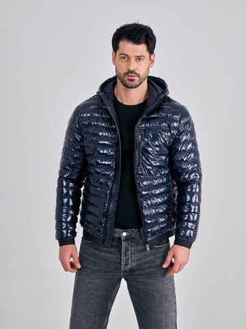 FREAKY NATION Демисезонная куртка в Синий: спереди