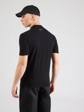 GUESS Tričko 'KADIR' – černá