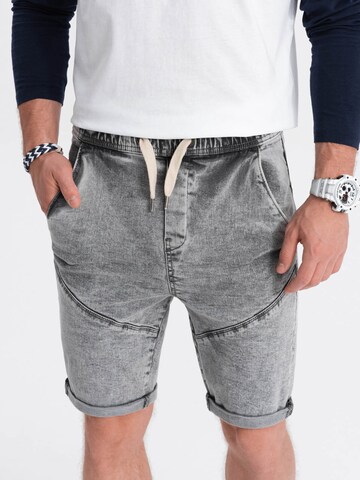Ombre Regular Shorts 'W361' in Grau