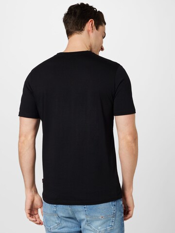 BOSS T-Shirt in Schwarz