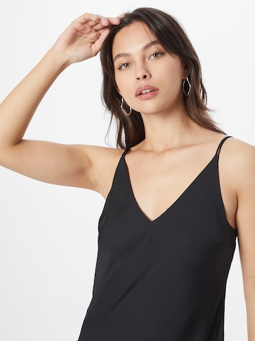 Calvin Klein Šaty - Čierna