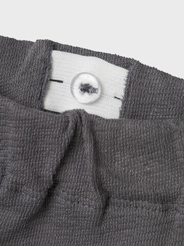 Regular Pantalon NAME IT en gris