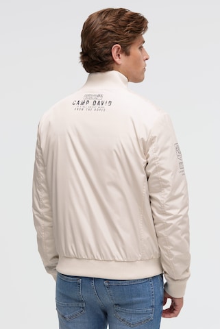 CAMP DAVID Between-Season Jacket in Beige