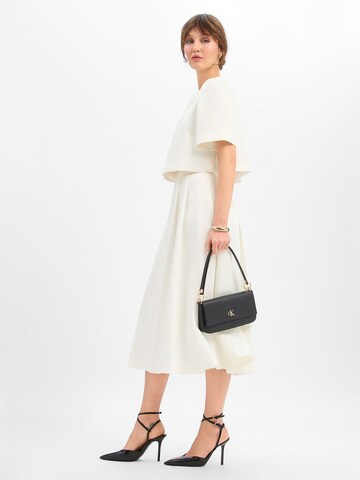 Marie Lund Bolero in Weiß