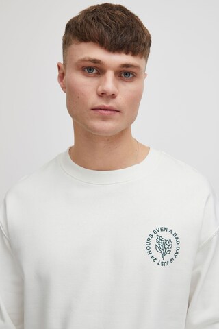 Sweat-shirt 'Gaius' !Solid en blanc