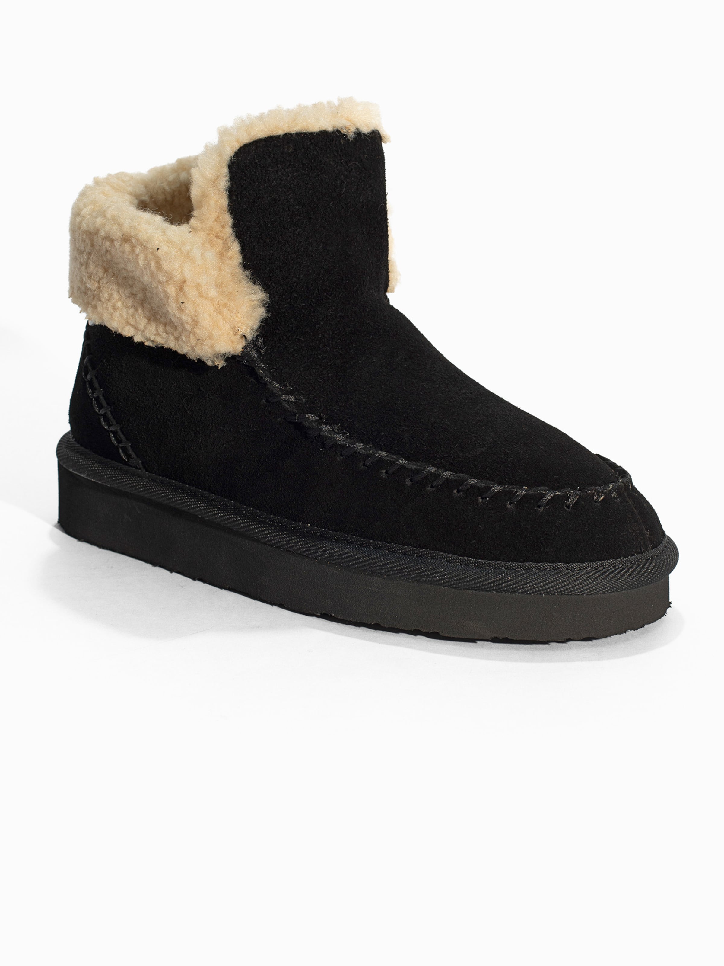 Minnetonka Boot 'CHANDRA' i svart