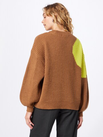 DRYKORN Sweater 'RAMEA' in Brown