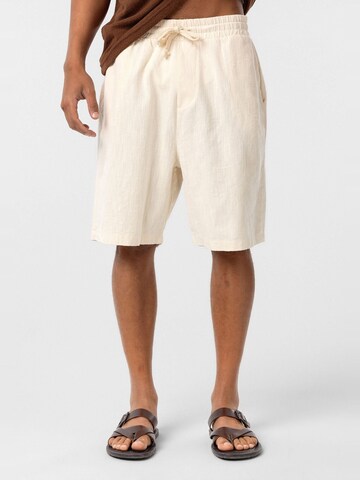 Dandalo Loose fit Trousers in Beige: front