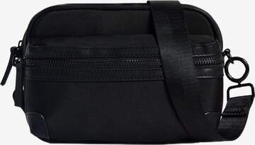 Bershka Crossbody Bag in Black: front