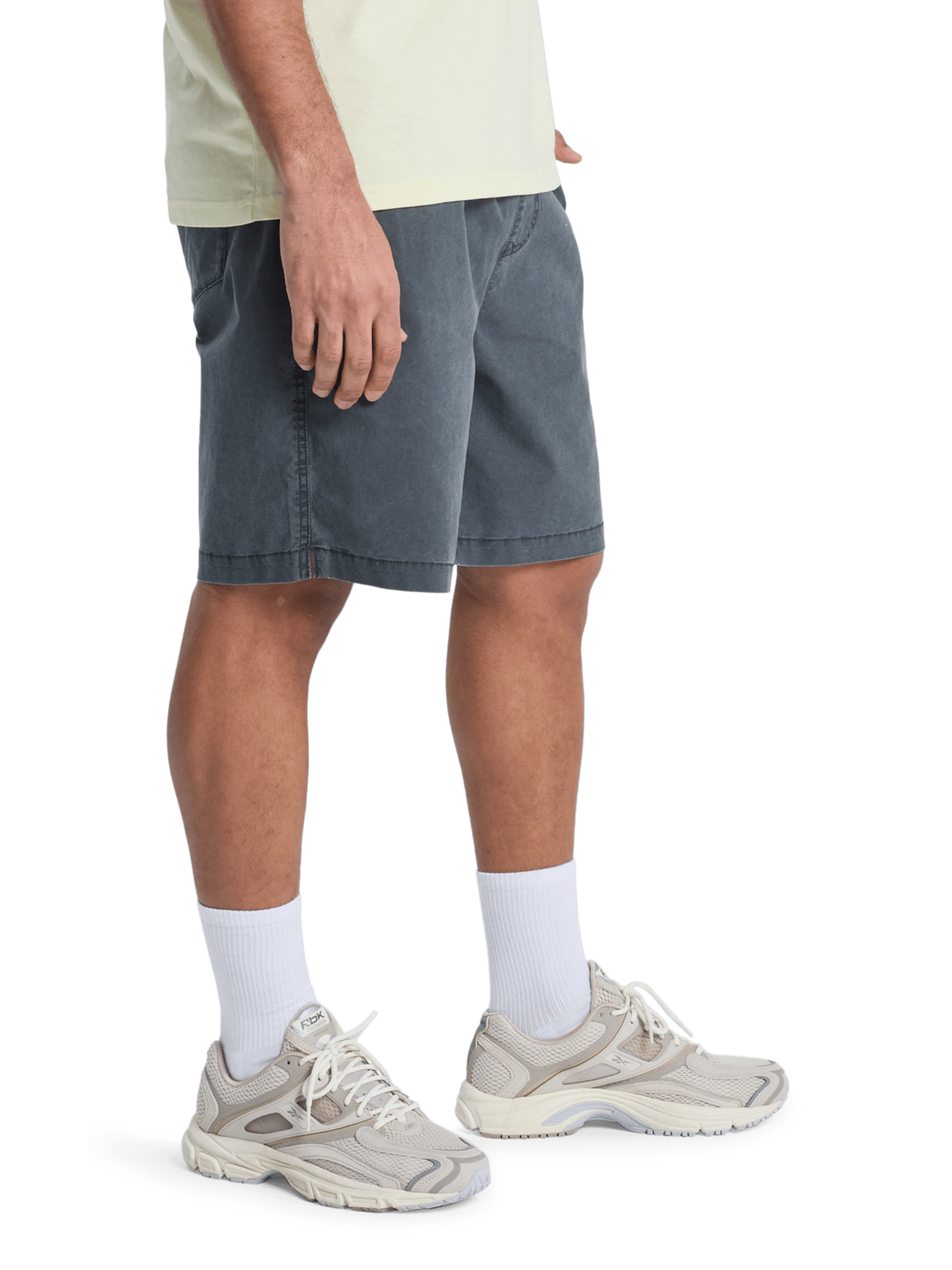 QUIKSILVER Regular Workout Pants 'Taxer' in Black