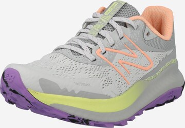 Chaussure de course 'DynaSoft Nitrel V5' new balance en gris : devant