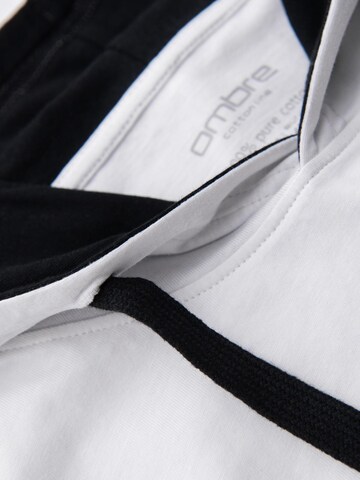 T-Shirt Ombre en blanc