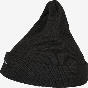 Mister Tee Beanie in Black