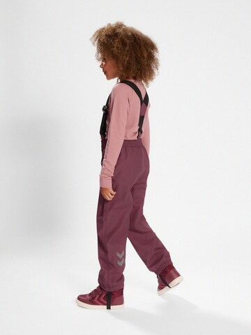 Hummel Regular Outdoor Pants in Purple