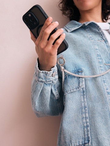 Next Handytrageriemen in Silber