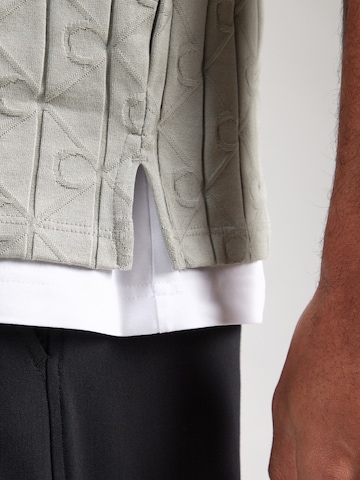 Calvin Klein Тениска в зелено