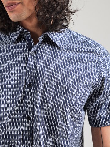 s.Oliver Regular fit Button Up Shirt in Blue