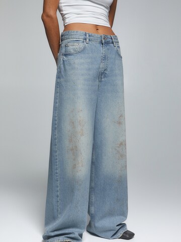 Wide leg Jeans di Pull&Bear in blu: frontale