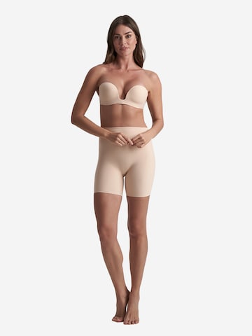Bye Bra Shapingbroek 'Low Back Mid Waist Short' in Beige