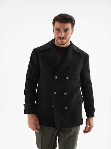 Antioch Between-seasons coat in Black: front
