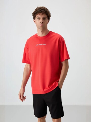 Tommy Life T-Shirts in Rot