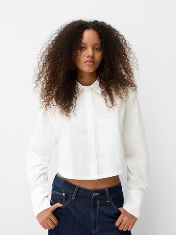 Bershka Blouse in White: front