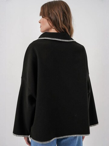 Bigdart Between-Season Jacket in Black