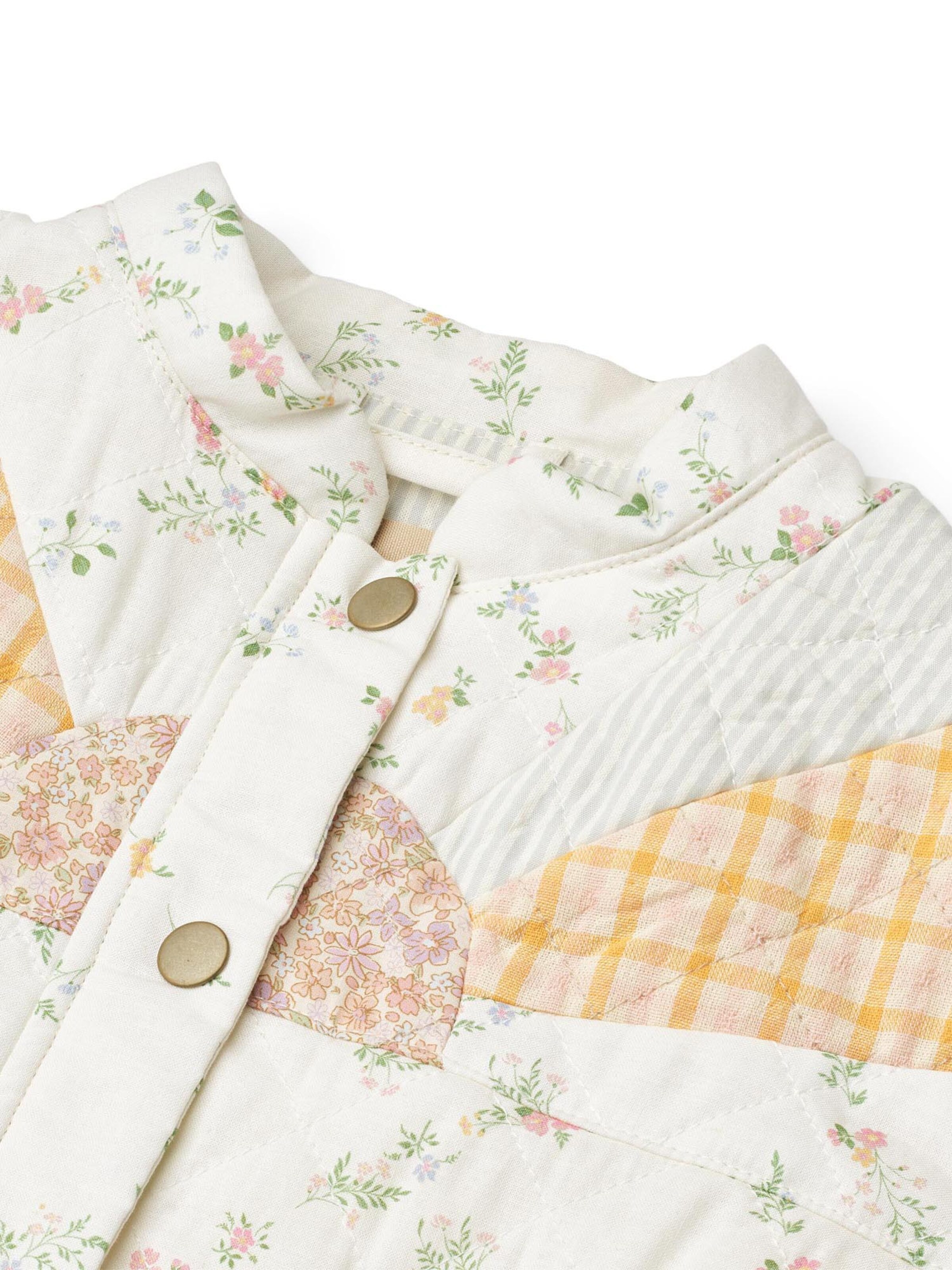 WHEAT Välikausitakki 'Inga' värissä beige