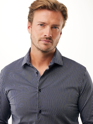Slim fit Camicia 'Aneto' di MEXX in blu