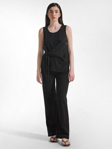 Wide leg Pantaloni di DEHA in nero