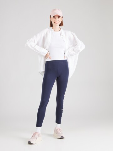 Slimfit Pantaloni di Champion Authentic Athletic Apparel in blu